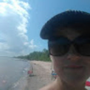 Meet your Posher, Vanessa